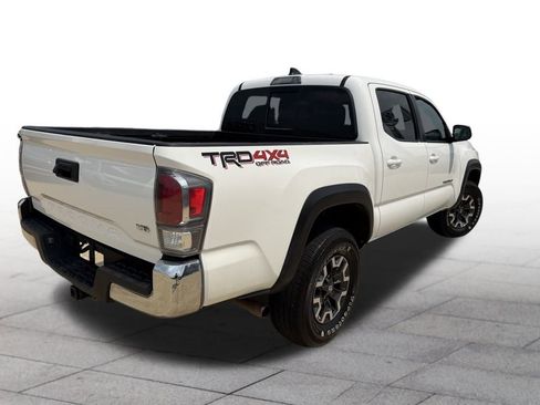 Used 2022 Toyota Tacoma TRD Off-Road image 6