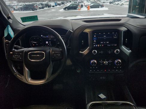Used 2022 GMC Sierra 2500 Denali image 11