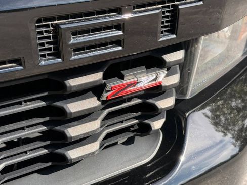 Used 2019 Chevrolet Silverado 1500 Custom Trail Boss w/ Custom Convenience Package AWD/4WD image 25