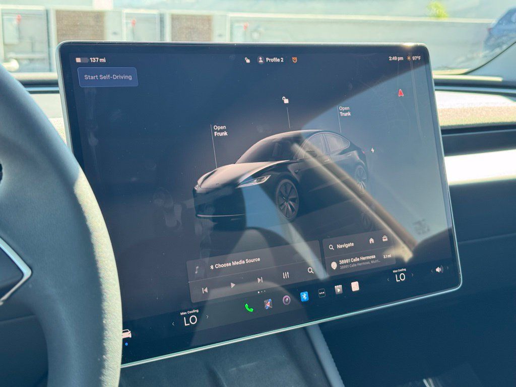 Used 2025 Tesla Model 3 RWD image 12