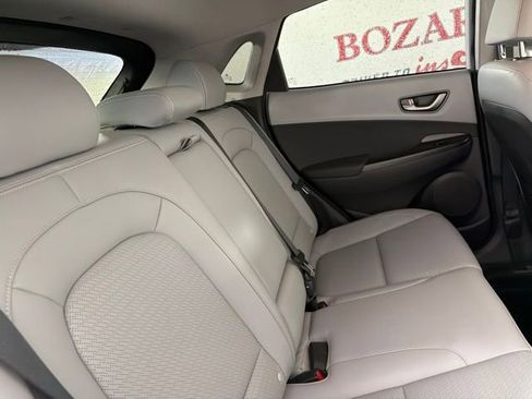 Used 2020 Hyundai Kona Limited FWD image 18