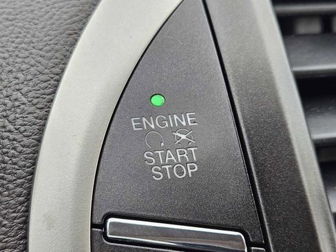 Used 2018 Lincoln MKC Select w/ Select Plus Package image 21