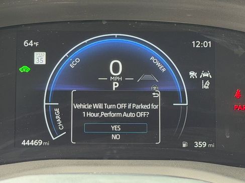 Used 2025 Toyota Camry LE FWD image 29