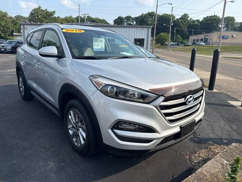 Used 2018 Hyundai Tucson SEL FWD image 1
