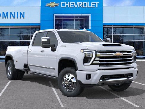 New 2026 Chevrolet Silverado 3500 High Country image 8