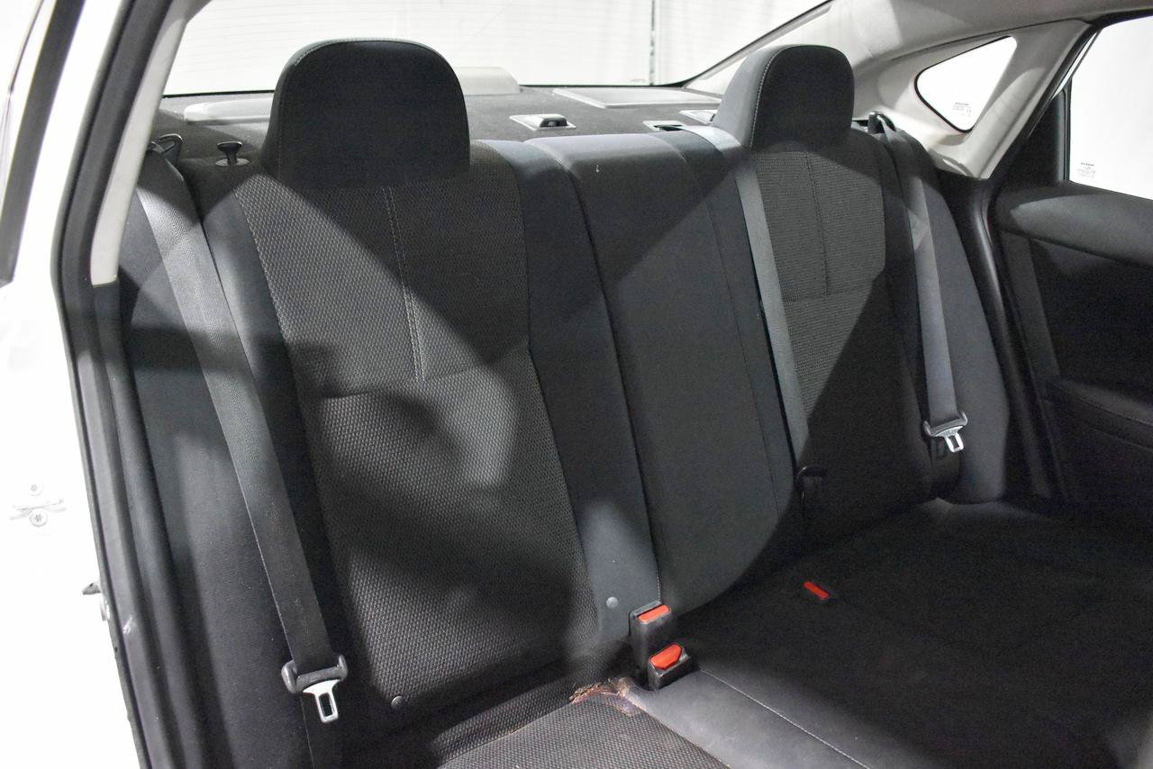 Used 2017 Nissan Sentra S FWD image 39