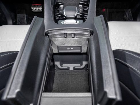 New 2026 Mercedes-Benz GLE 580 4MATIC image 23