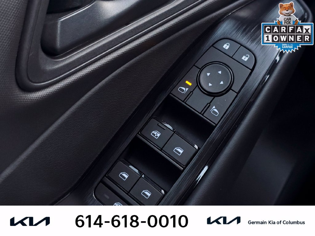 Used 2025 Nissan Rogue S AWD/4WD image 25