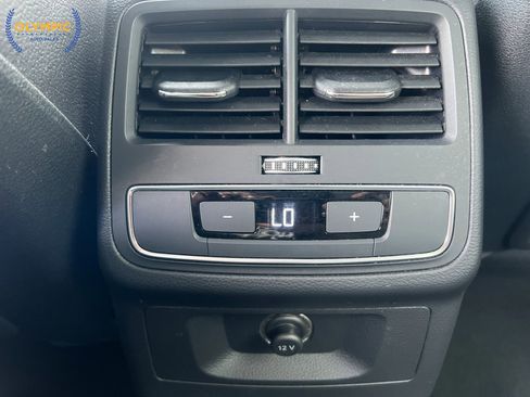 Used 2017 Audi A4 2.0T Premium w/ Audi MMI Navigation Plus image 51