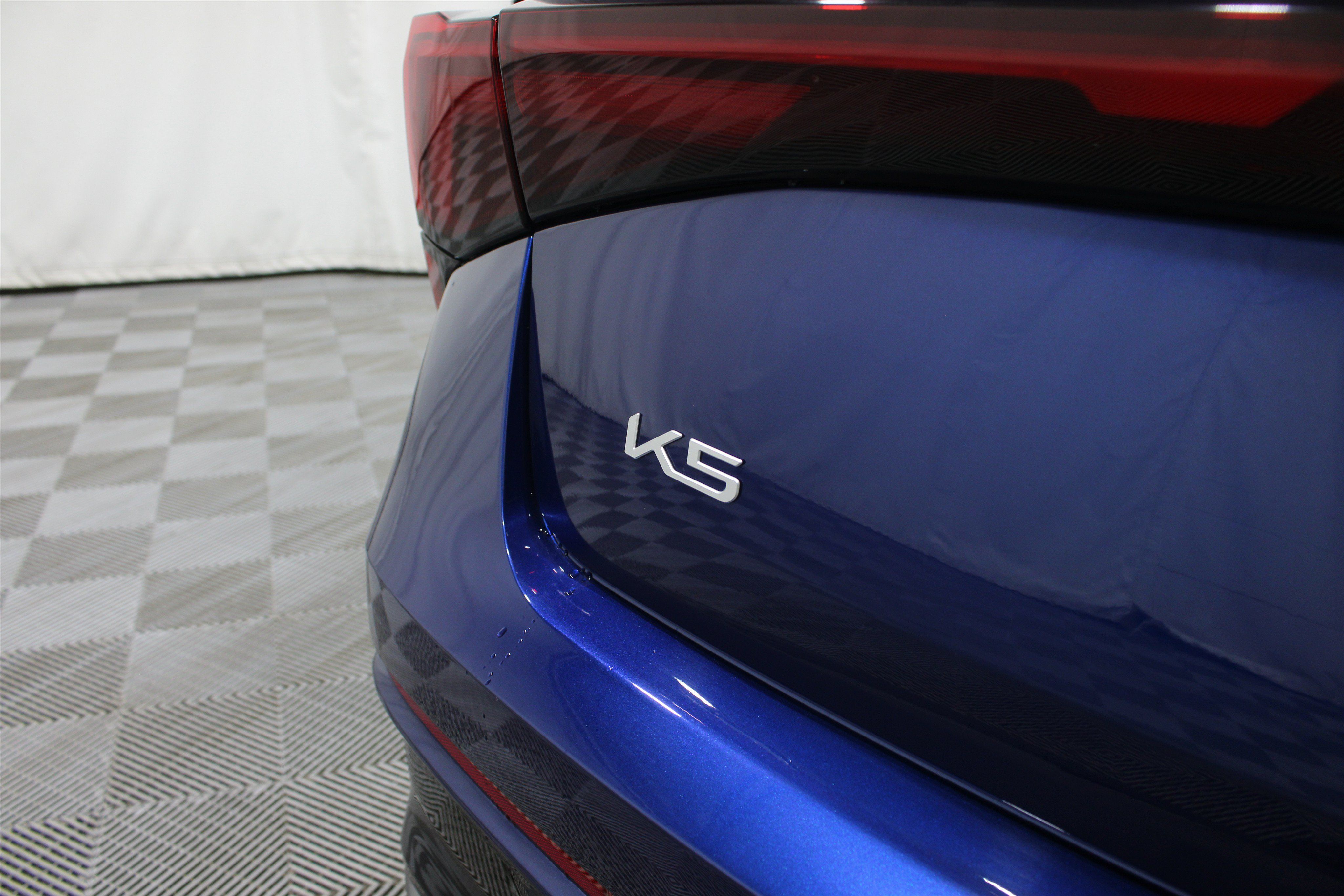 Used 2025 Kia K5 GT-Line w/ GT-Line Premium Package FWD image 28
