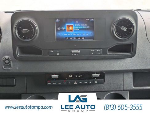 Used 2024 Mercedes-Benz Sprinter 2500 image 18