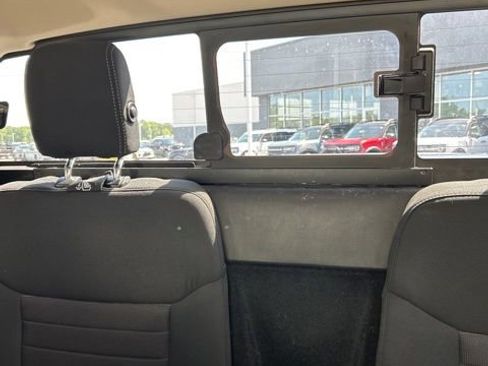Used 2019 Ford Ranger XLT w/ Equipment Group 302A Luxury AWD/4WD image 26