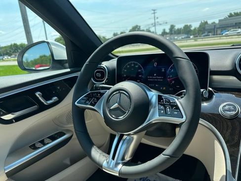 New 2026 Mercedes-Benz C 300 4MATIC Sedan image 27