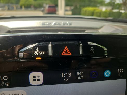 Used 2024 RAM 2500 Laramie w/ Safety Group image 31