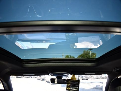 New 2025 Volkswagen Atlas Cross Sport SE image 26