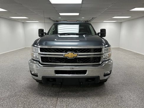 Used 2014 Chevrolet Silverado 2500 LT w/ Interior Plus Package AWD/4WD image 3