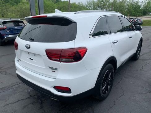 Used 2019 Kia Sorento FWD w/ LX Convenience Package image 5