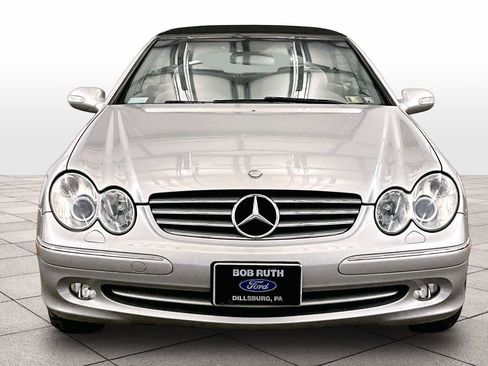 Used 2005 Mercedes-Benz CLK 320 Cabriolet image 4