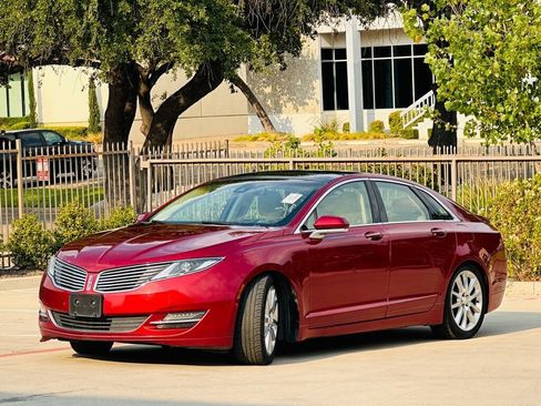 Used 2015 Lincoln MKZ Hybrid w/ Equipment Group 202A Reserve FWD image 3