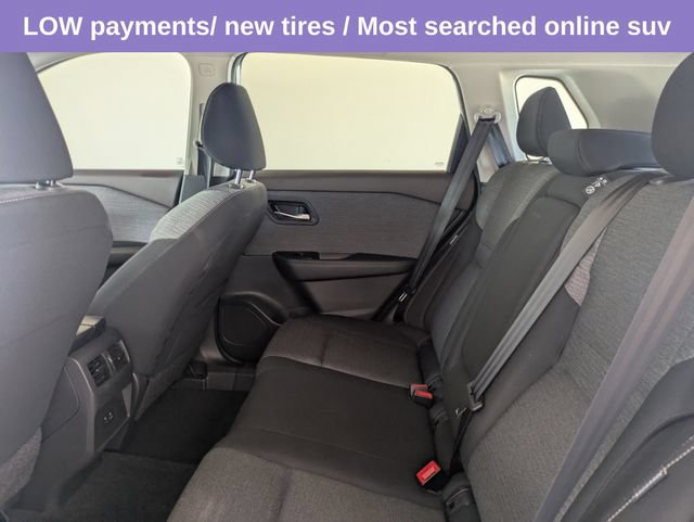 Used 2023 Nissan Rogue SV FWD image 14