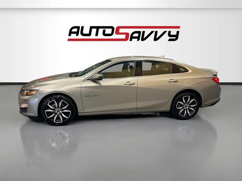Used 2025 Chevrolet Malibu RS FWD image 4