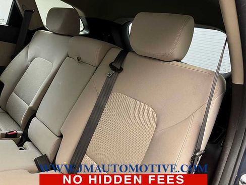 Used 2014 Hyundai Santa Fe GLS AWD/4WD image 15