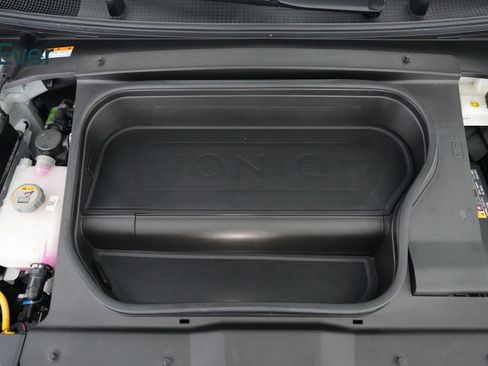 Used 2023 Hyundai Ioniq 6 Limited RWD image 25