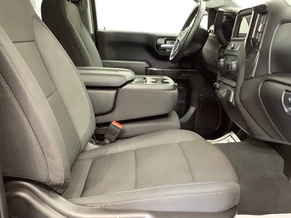 Used 2025 Chevrolet Silverado 1500 Custom AWD/4WD image 26
