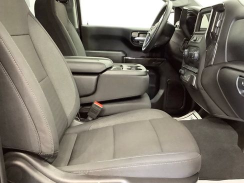 Used 2025 Chevrolet Silverado 1500 Custom AWD/4WD image 26