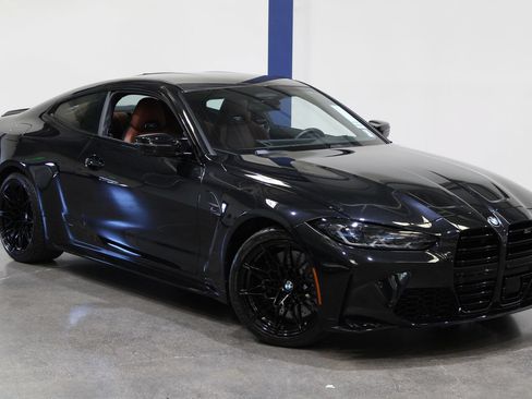 Used 2024 BMW M4 xDrive Competition AWD/4WD image 2