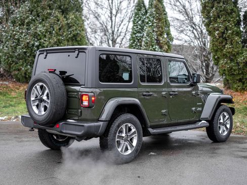 Used 2021 Jeep Wrangler Unlimited Sahara image 5