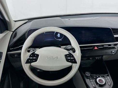 Used 2023 Kia Niro Wind image 17