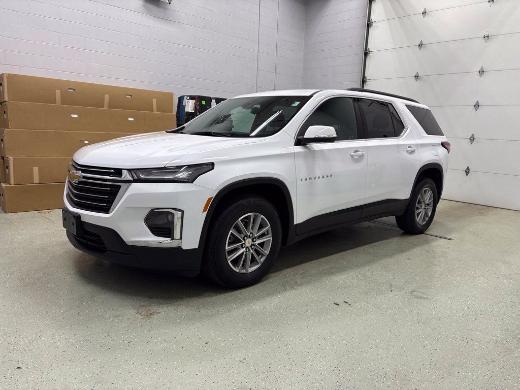 Used 2023 Chevrolet Traverse LT AWD/4WD image 8