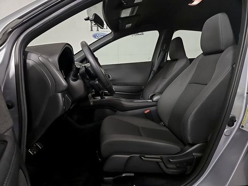 Used 2019 Honda HR-V Sport image 14