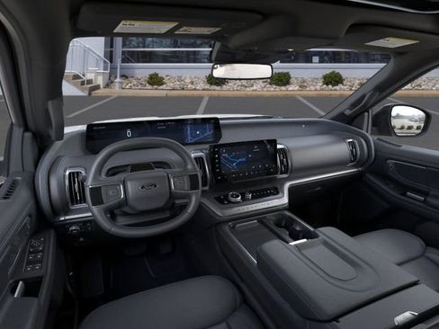 New 2026 Ford Expedition Platinum w/ Stealth Appearance Package image 9