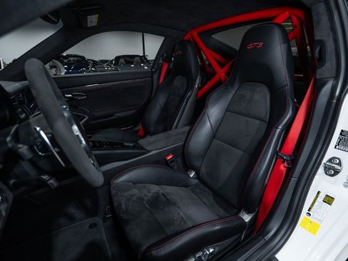 Used 2014 Porsche 911 GT3 RWD image 20
