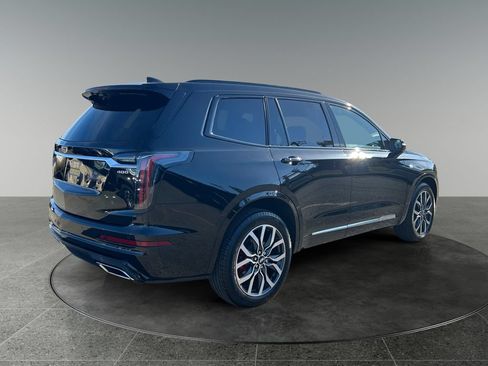Used 2024 Cadillac XT6 Sport w/ Platinum Package AWD/4WD image 9