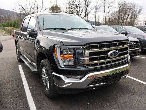 Used 2023 Ford F150 Lariat image 1