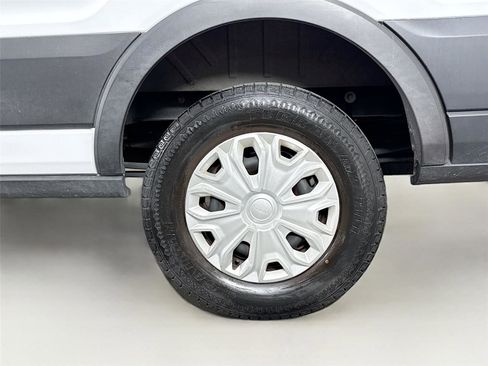 Used 2023 Ford Transit 350 XLT image 13