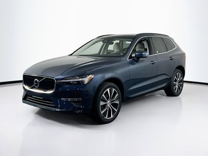 Used 2022 Volvo XC60 B5 Momentum w/ Protection Package Premier