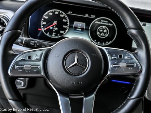 Used 2024 Mercedes-Benz G 550 image 35