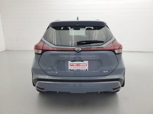 Used 2024 Nissan Kicks SR FWD image 6