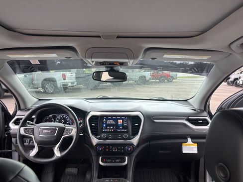 Used 2023 GMC Acadia SLT w/ Elevation Edition FWD image 19