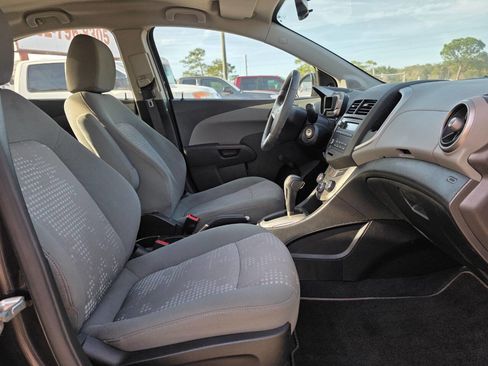 Used 2014 Chevrolet Sonic LS image 13