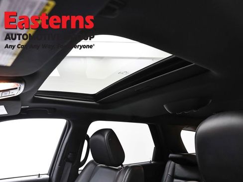 Used 2024 Dodge Durango GT RWD image 35