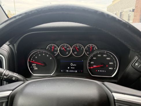 Used 2021 Chevrolet Silverado 1500 LT w/ Z71 Off-Road Package image 26