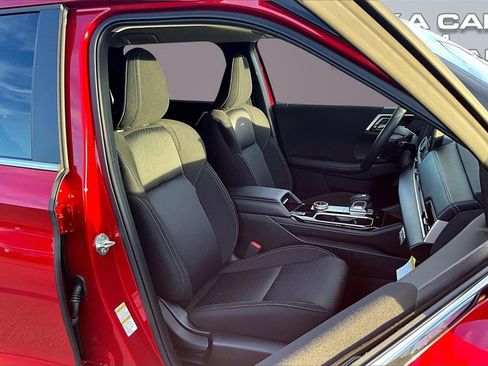 New 2026 Mitsubishi Outlander ES image 8