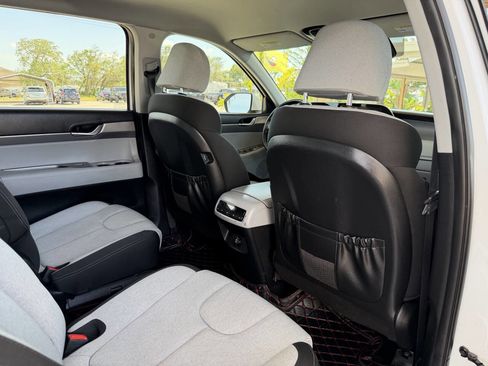 Used 2020 Hyundai Palisade SEL FWD image 20