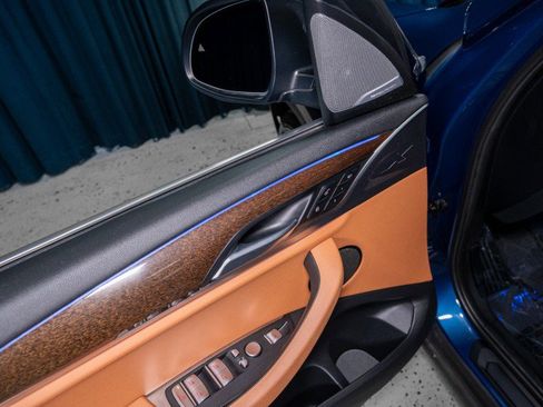 Used 2023 BMW X3 xDrive30i w/ Premium Package w/ZPA image 11