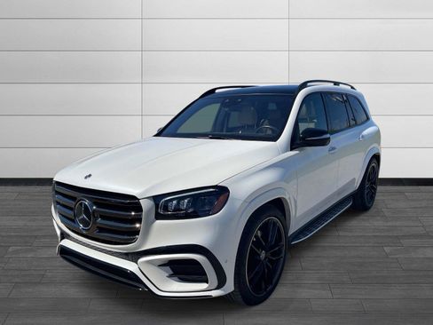 Used 2024 Mercedes-Benz GLS 450 4MATIC image 7